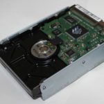 ハードディスクを交換する修理にかかる費用は？