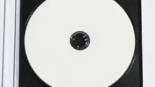 532