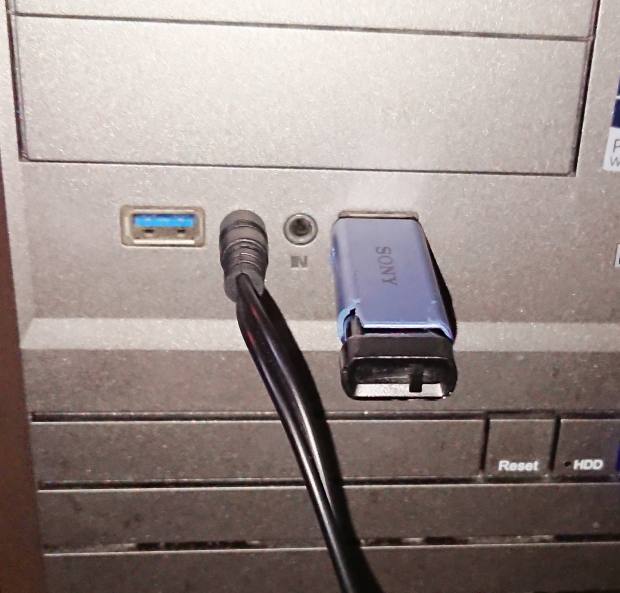 581