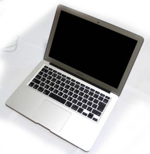 MacBookAirhontai