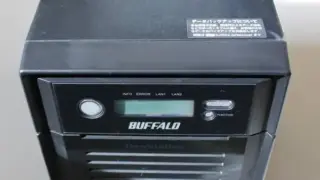 1048