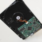 HDDを誤って床や水に落とした場合はデータを復旧できる？