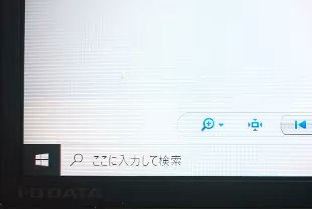 液晶ディスプレイの装置の画面