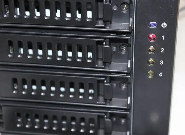 RAIDのエラーランプ