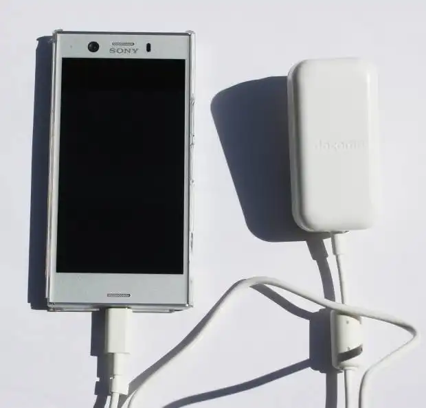 コンピューターの機器とアダプター