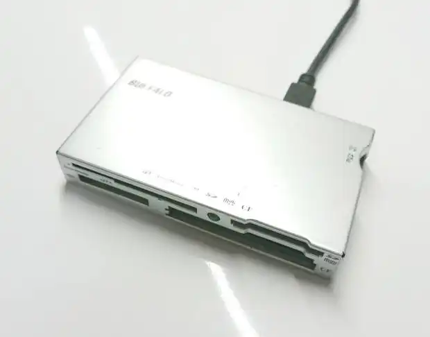 USBカードリーダー・ライター