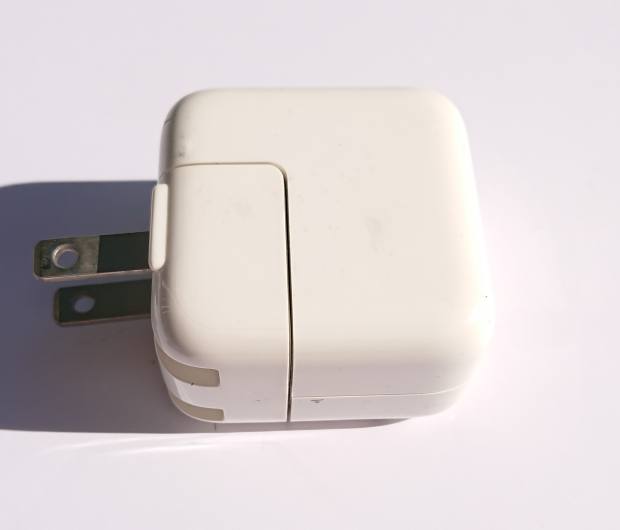 電源プラグ