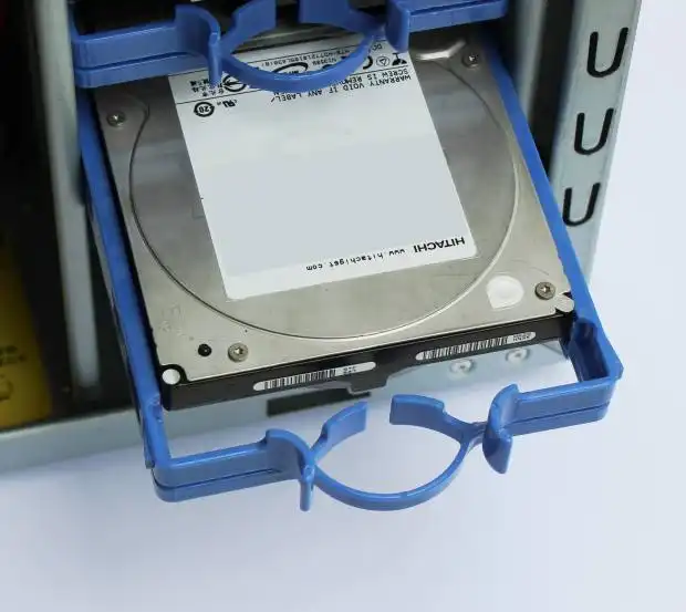 ハードディスクを増設