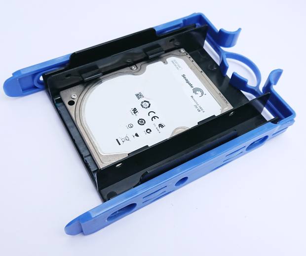 ハードディスクの取り付け