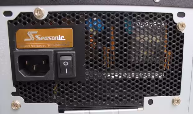 パソコンの電源 パソコンの電源