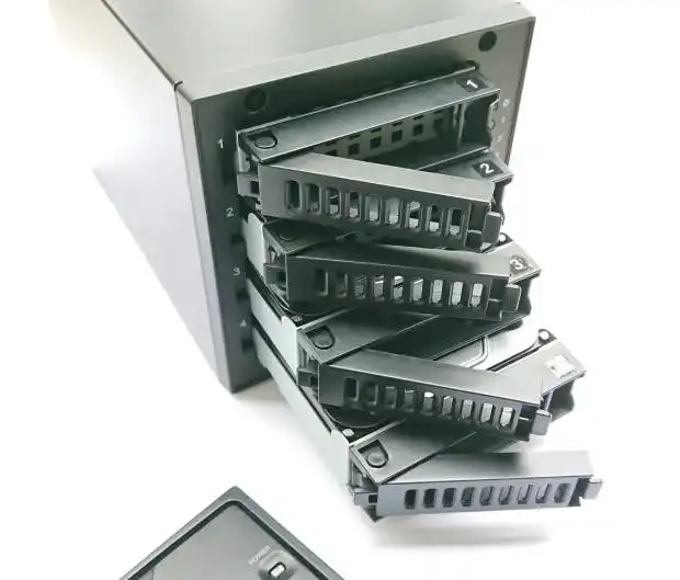 RAIDのハードディスク