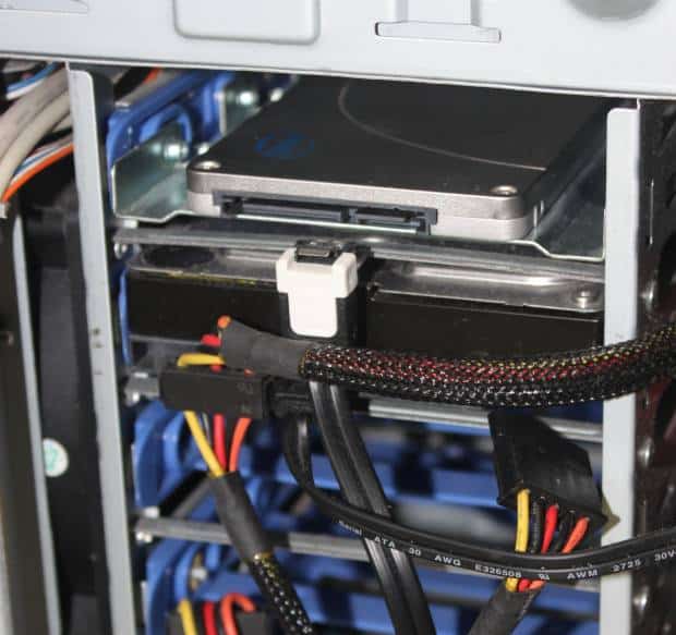 ディスクドライブの接続 ディスクドライブの接続