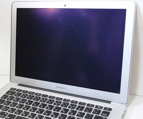 ノートパソコンに貼付