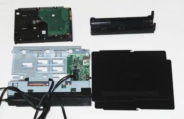 外付けHDDを分解