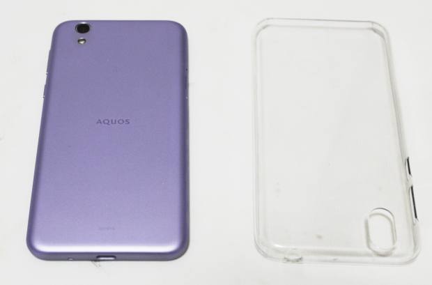 スマートフォンのカバー