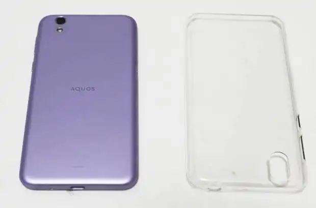 スマートフォンのカバー