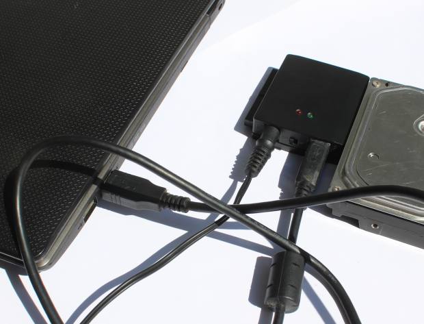 ハードディスクの外部接続 ハードディスクの外部接続