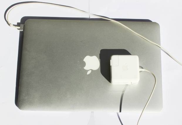 MacのPC本体