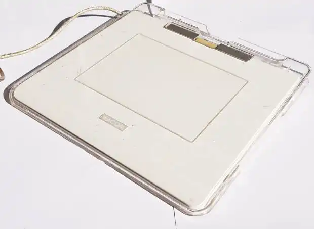 ペンタブレット