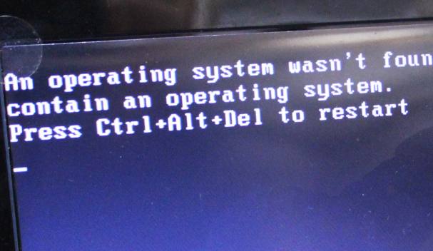 黒い背景の画面
