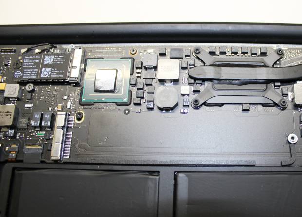 Macパソコンの内部