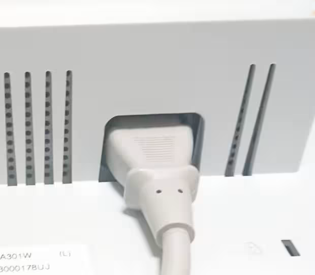 モニターのコード