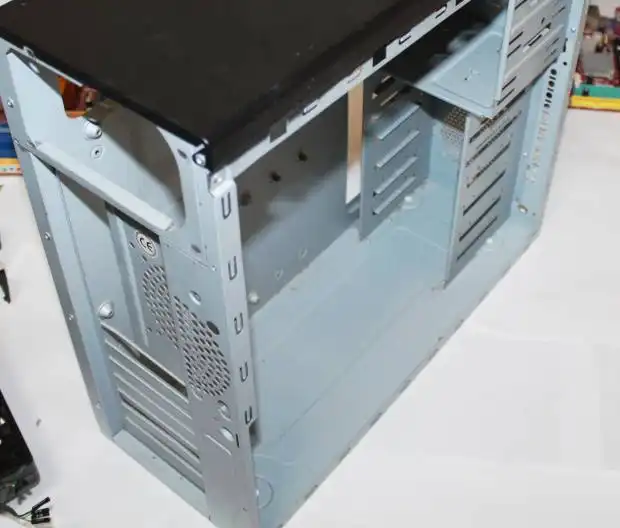 パソコンの筐体