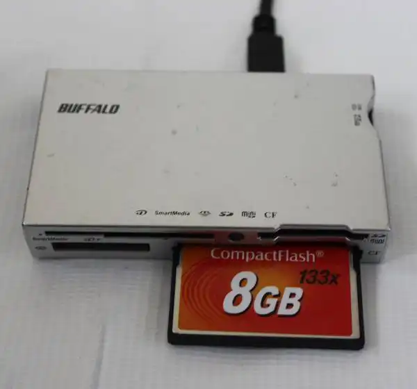 コンパクトフラッシュ