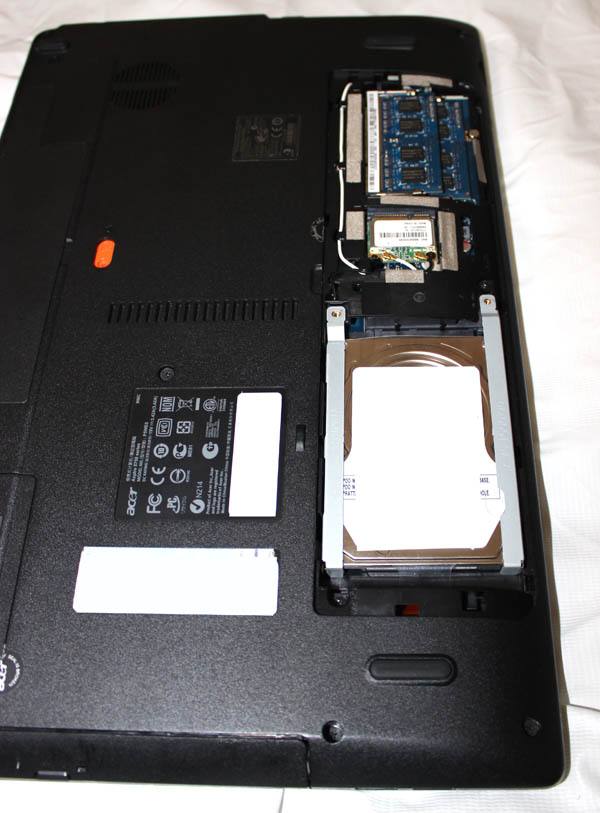 ノートPCのハードディスク