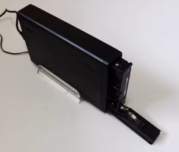 外付けHDDケース 外付けHDDケース