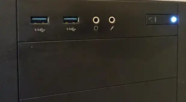 パソコンの電源