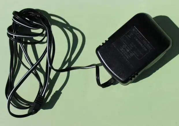 AC Adapter