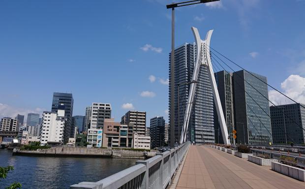 都市のビル街