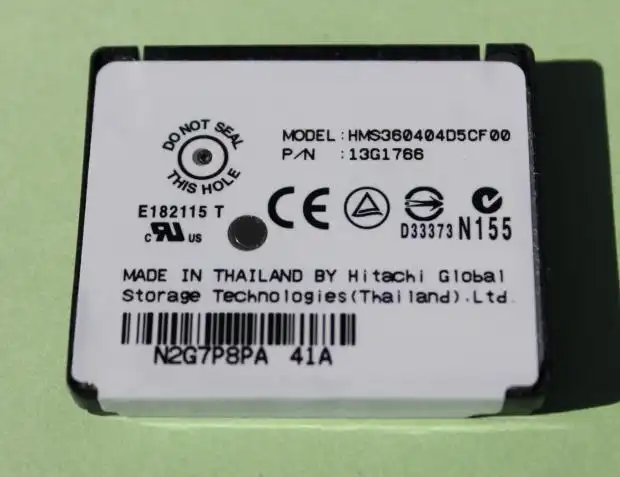 日立製のMicroDrive