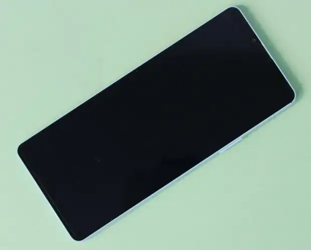 携帯電話の液晶モニター