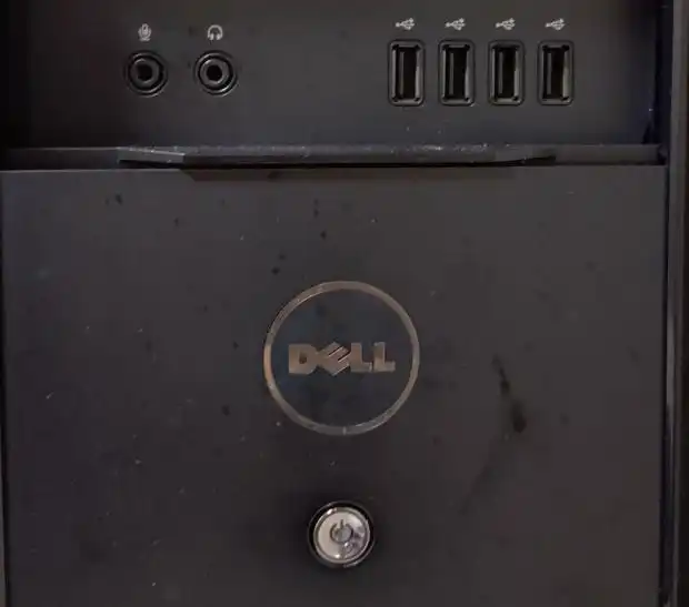 デスクトップパソコンの電源