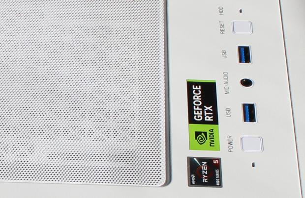 パソコンの電源ボタン