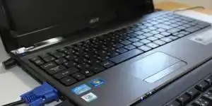 ノートパソコン