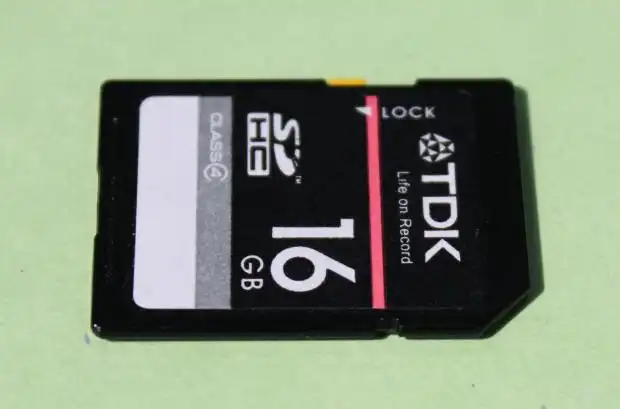 TDKのSDメモリーカード