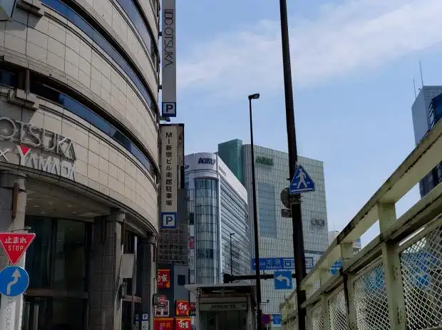 東京都の新宿の街