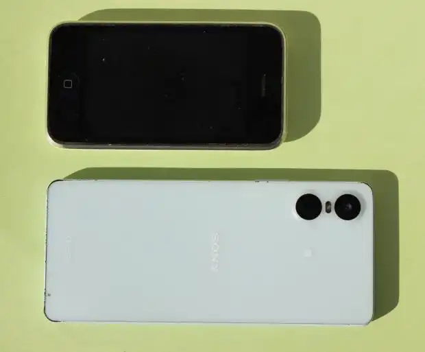 iPhoneとAndroidの端末