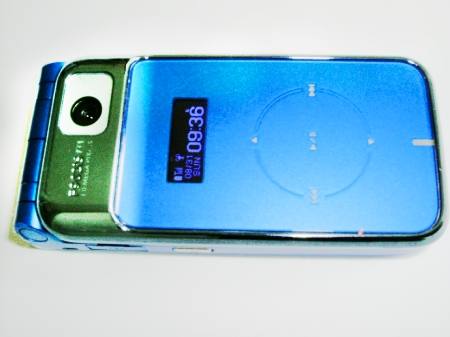 携帯電話