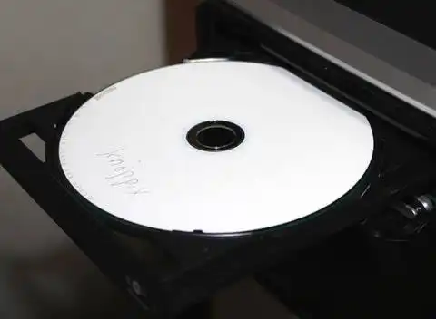 インストール済みCD