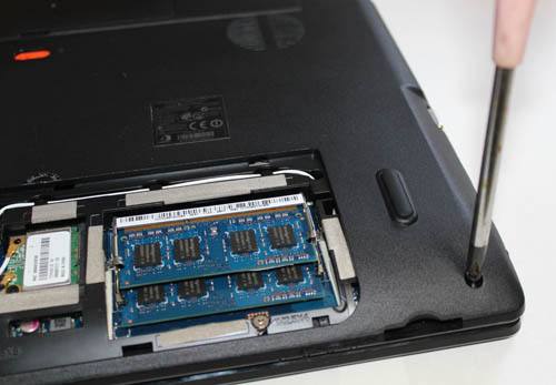 ノートPC用のメインメモリ
