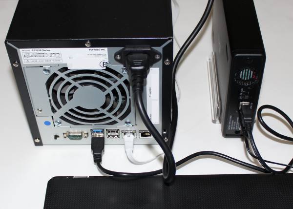 NASのバックアップ NASのバックアップ