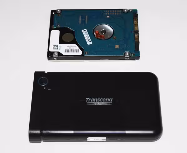 ポータブル型HDD