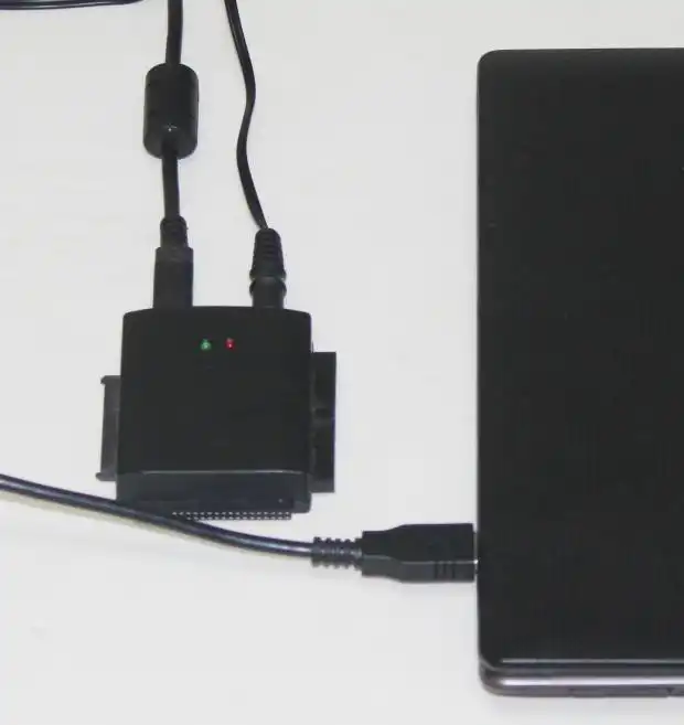 HDD変換ユニット